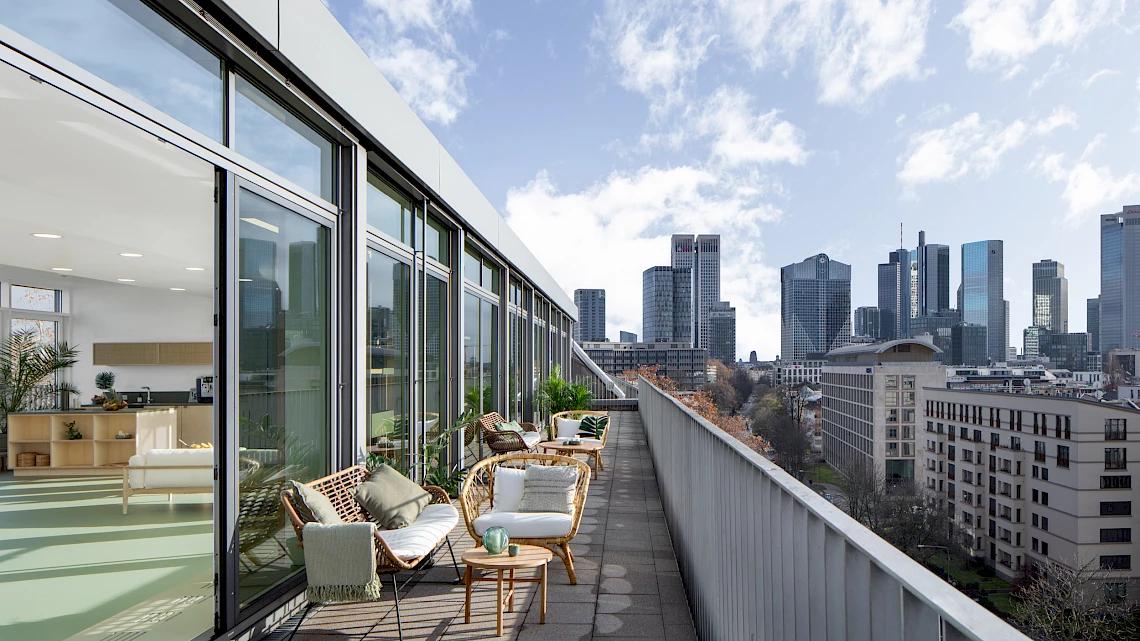 OutOfOffice Westend at a glance